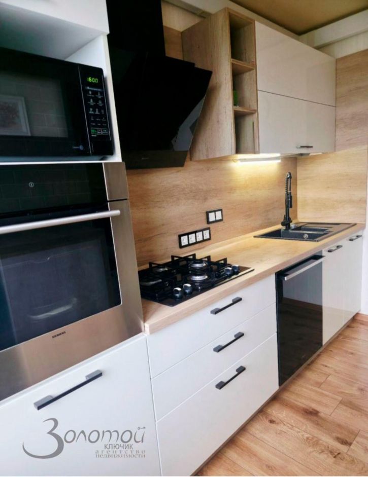 4-комн квартира Ситнова ул, 8б