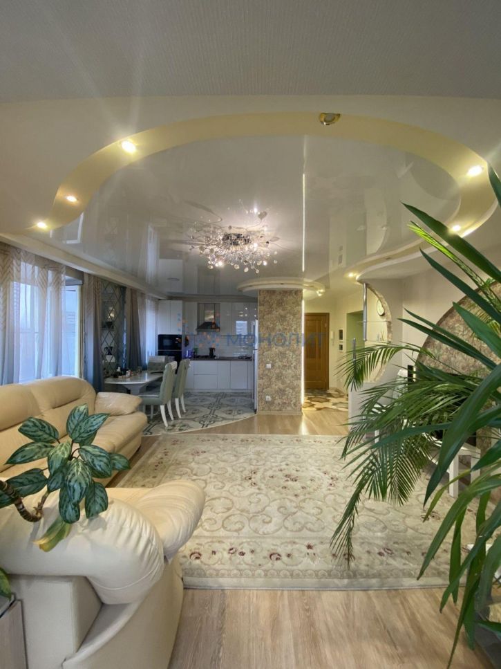 3-комн квартира Циолковского пр-кт, 48