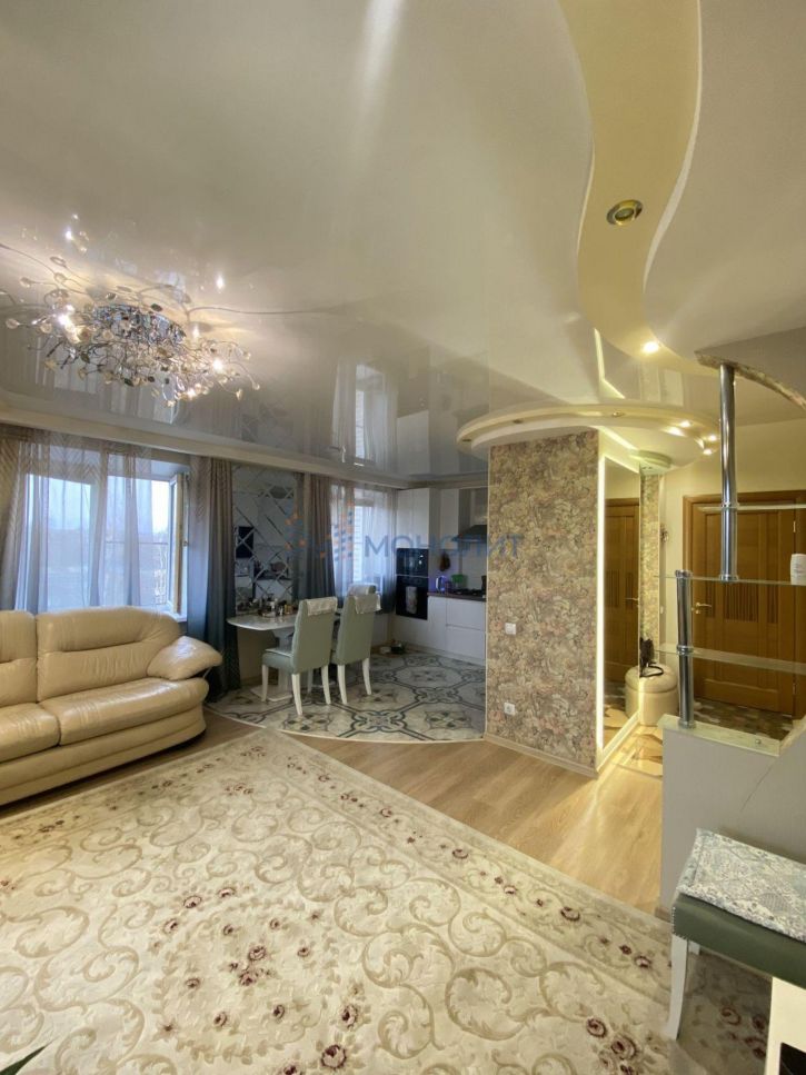 3-комн квартира Циолковского пр-кт, 48
