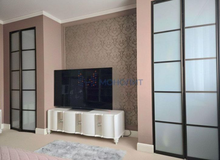 3-комн квартира Дзержинского пр-кт, 14