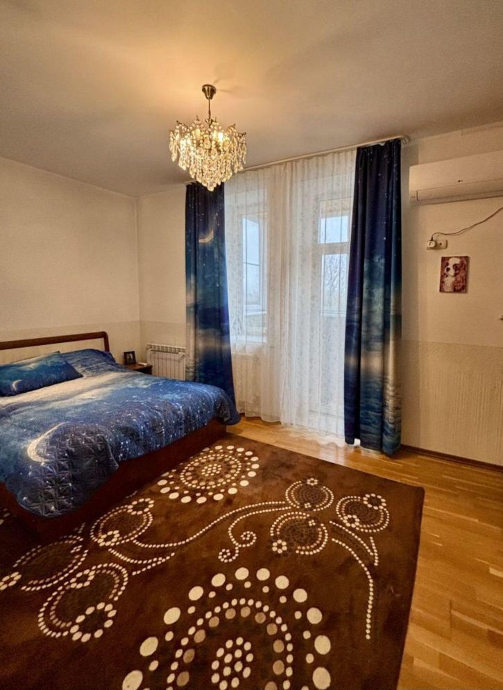3-комн квартира Мира б-р, 11