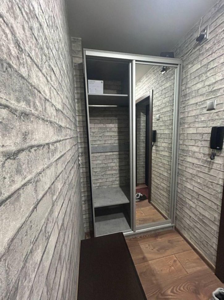 1-комн квартира Пожарского ул, 3а