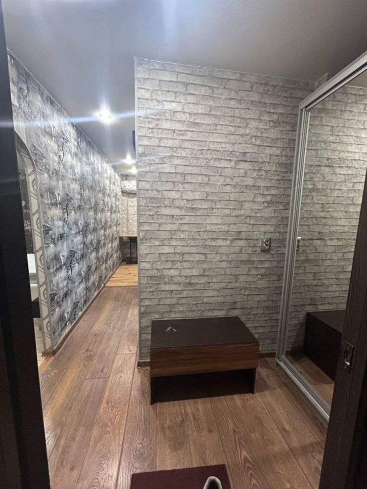 1-комн квартира Пожарского ул, 3а