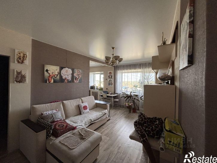 3-комн квартира ул Новомосковская, 10,  д. 10