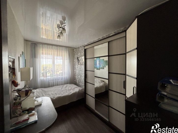 3-комн квартира ул Новомосковская, 10,  д. 10