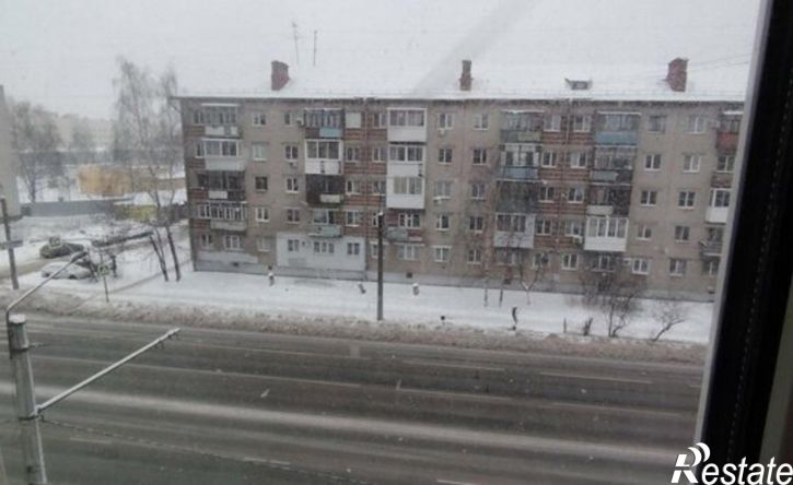 2-комн квартира улица Черняховского, 27,  д. 27