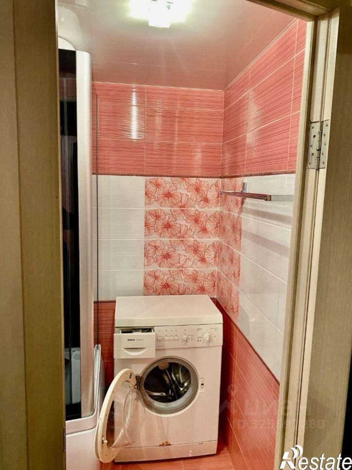 3-комн квартира пр-кт Циолковского, 54А,  д. 54А