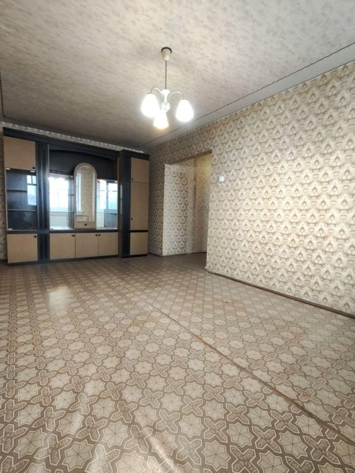 4-комн квартира Самохвалова ул, 10