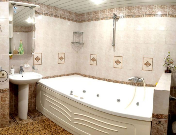 5-комн квартира Рудольфа Удриса ул, 11а