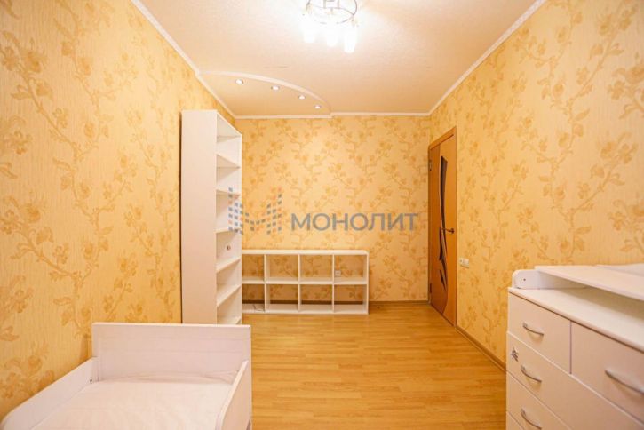 4-комн квартира Циолковского пр-кт, 86