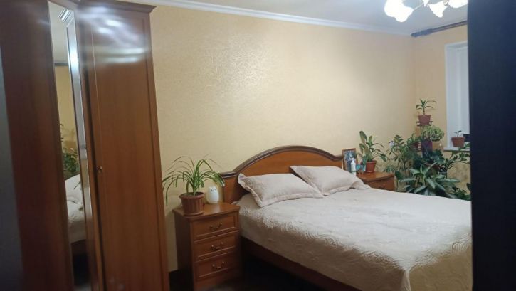 3-комн квартира Патоличева Комбрига ул, 25