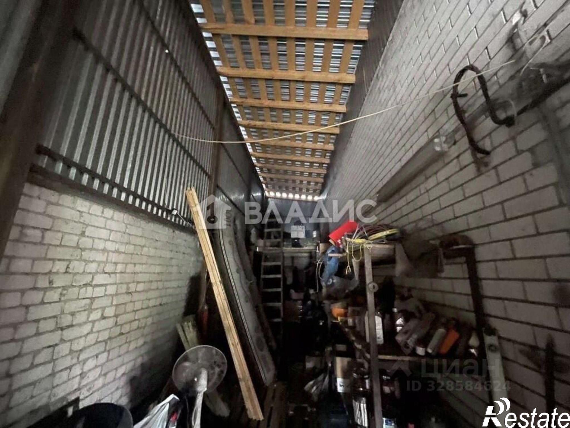 Купить гараж, место в паркинге за 6 269 800 рублей на проспект Свердлова, 49