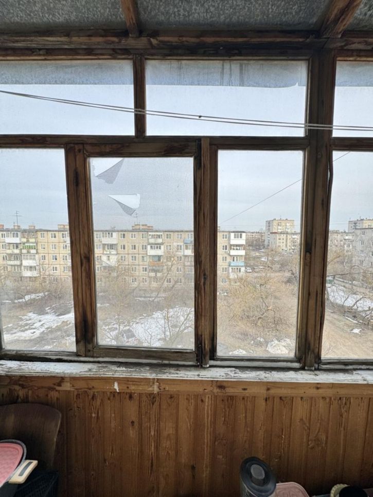 2-комн квартира Новомосковская ул, 16