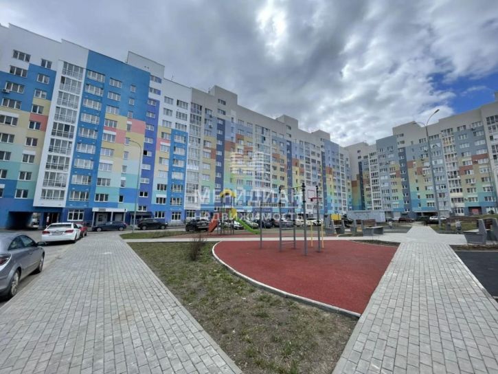 2-комн квартира Советская улица, 10Лк2