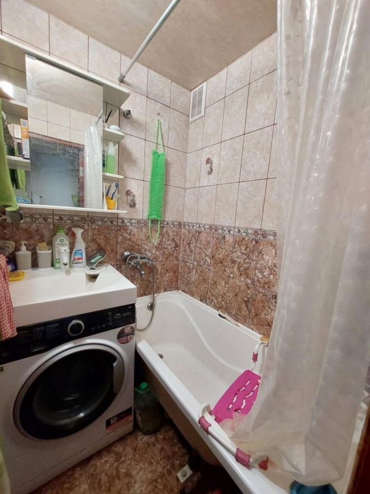 3-комн квартира Галкина ул, 4