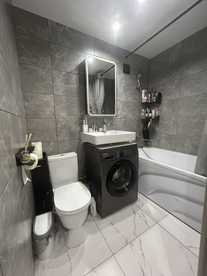 2-комн квартира Циолковского пр-кт, 73