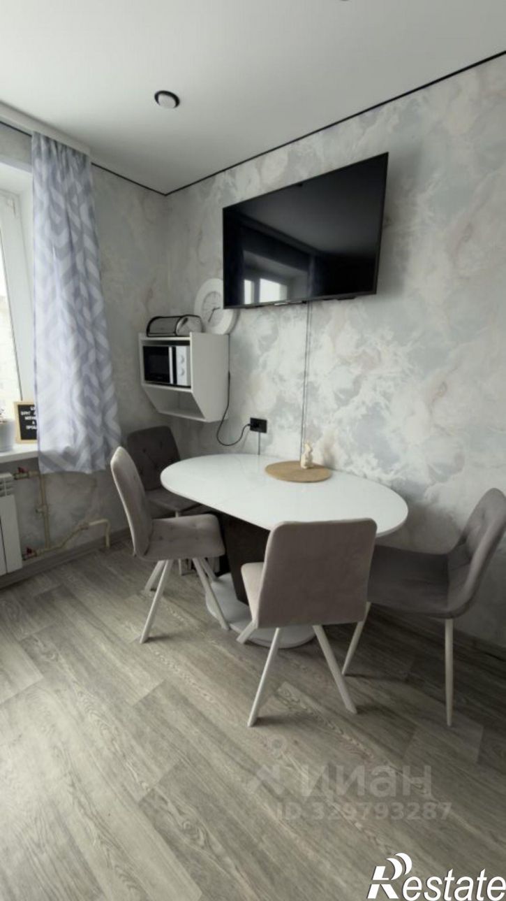 2-комн квартира бульвар Космонавтов, 15,  д. 15