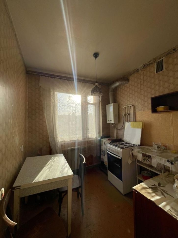 2-комн квартира Патоличева Комбрига ул, 5