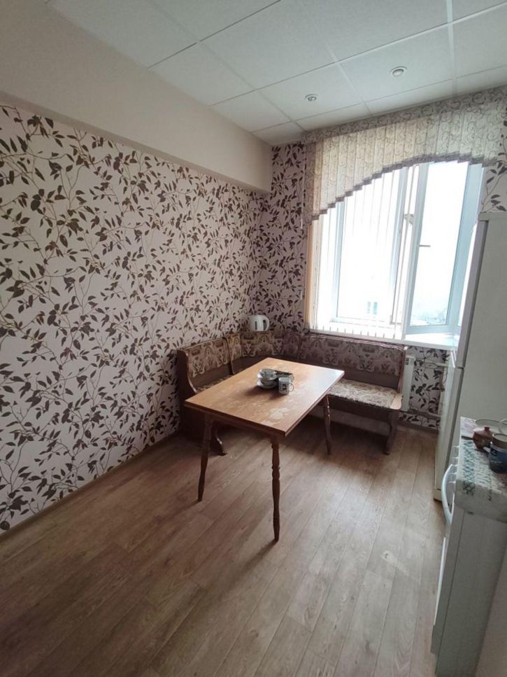 2-комн квартира Бутлерова ул, 9/8