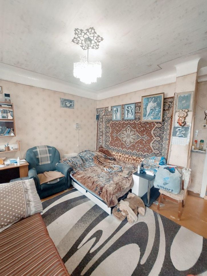 3-комн квартира Кирова ул, 10