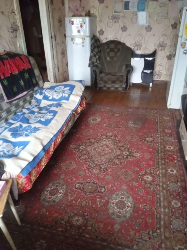 3-комн квартира Островского ул, 7