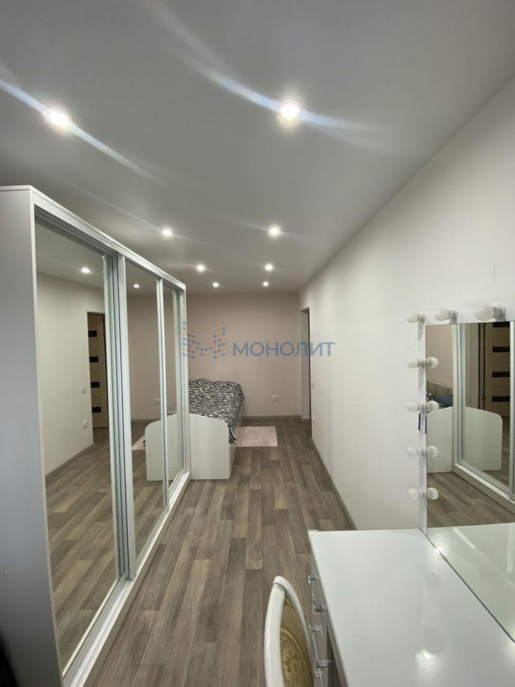 2-комн квартира Гайдара ул, 72