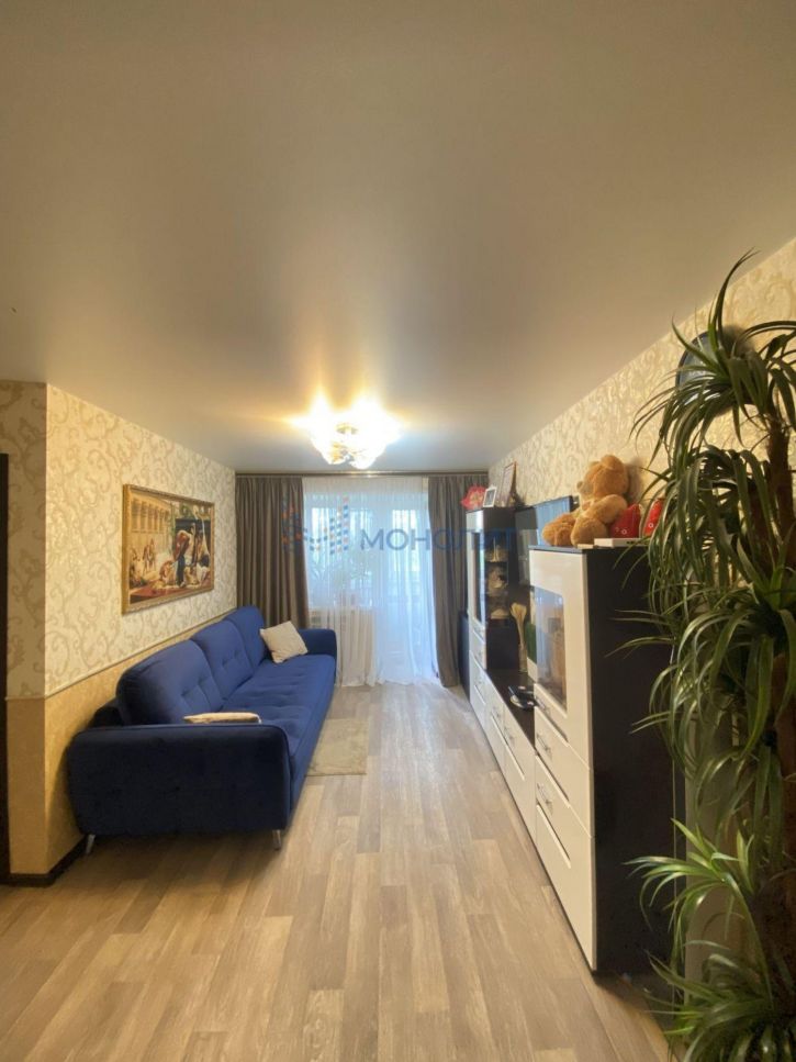 2-комн квартира Гайдара ул, 72