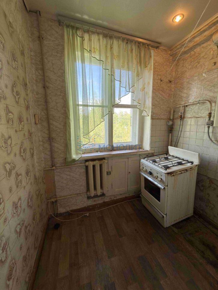 2-комн квартира Бутлерова ул, 27