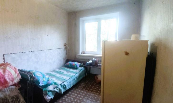 2-комн квартира Строителей ул, 13