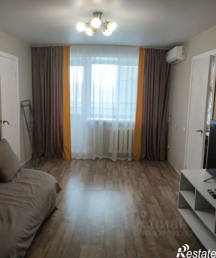 2-комн квартира Новомосковская улица, 10,  д. 10