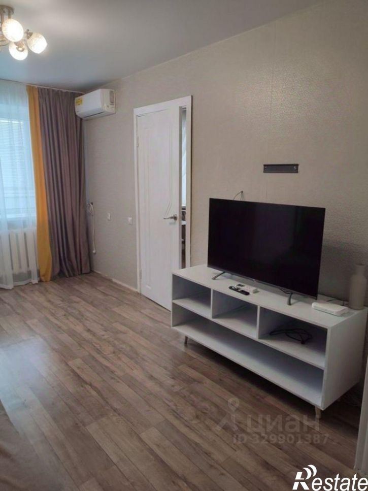 2-комн квартира Новомосковская улица, 10,  д. 10