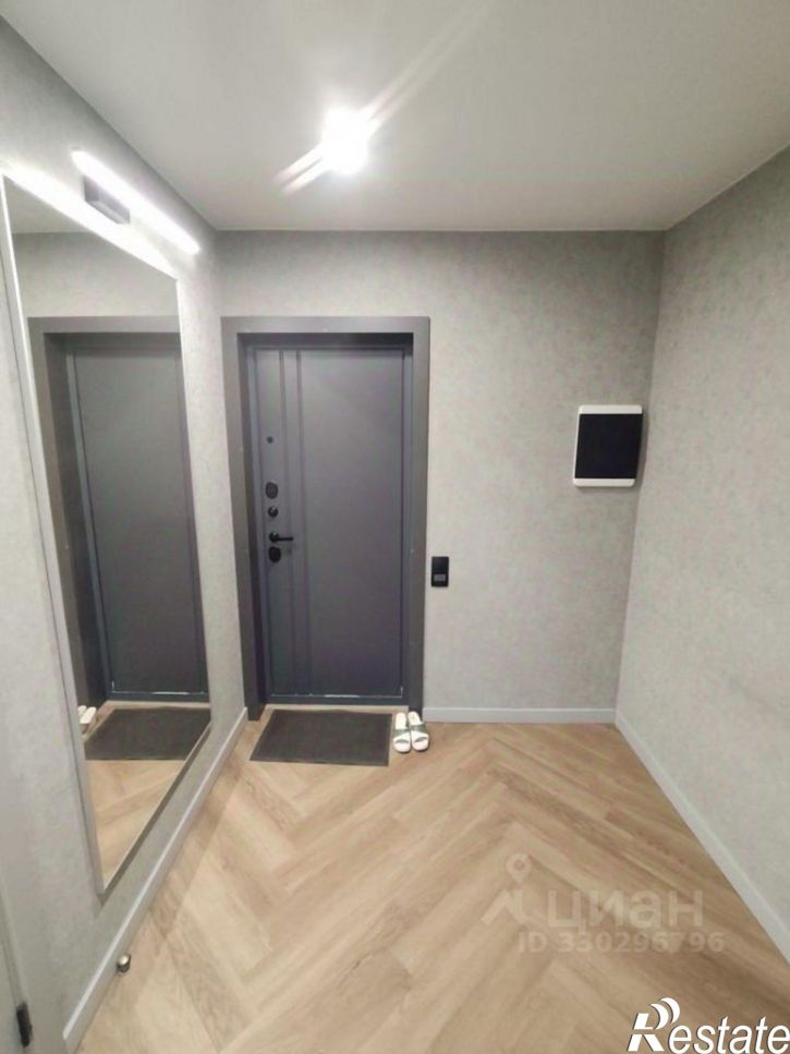 3-комн квартира проспект Свердлова, 84А,  д. 84А