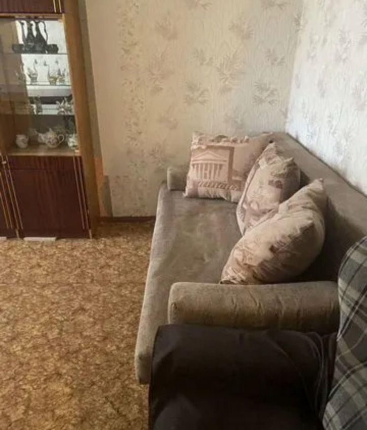 2-комн квартира Циолковского пр-кт, 94
