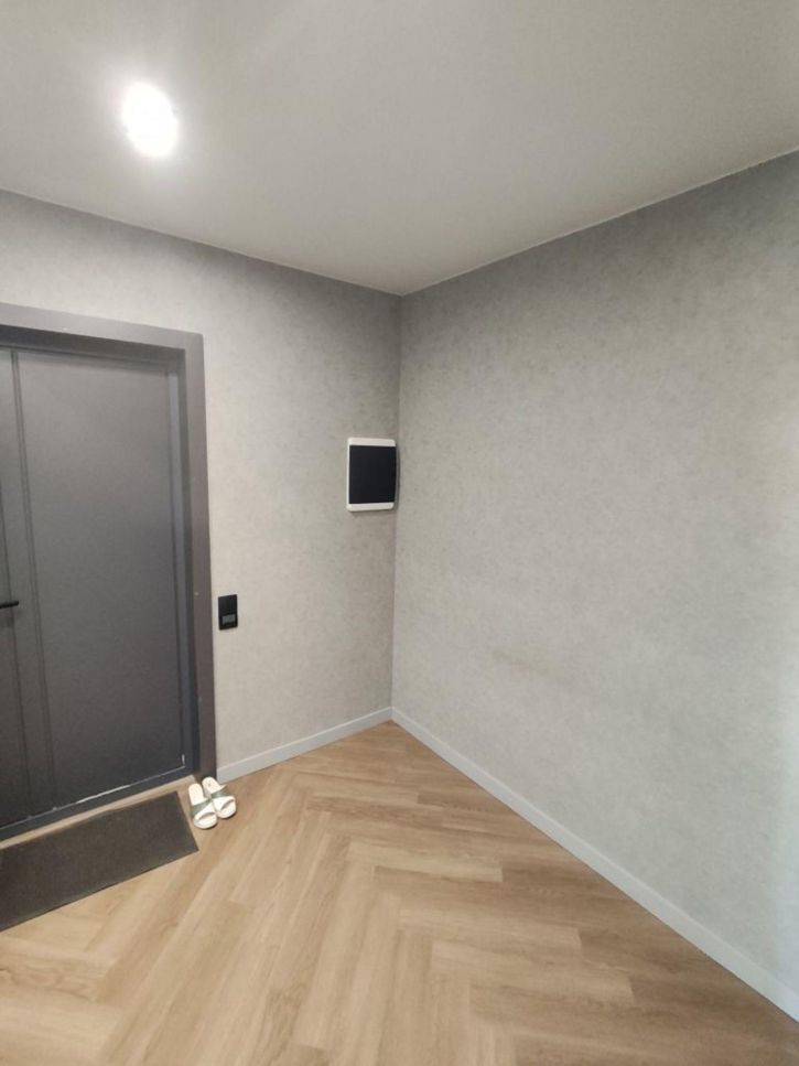 3-комн квартира Свердлова пр-кт, 84а