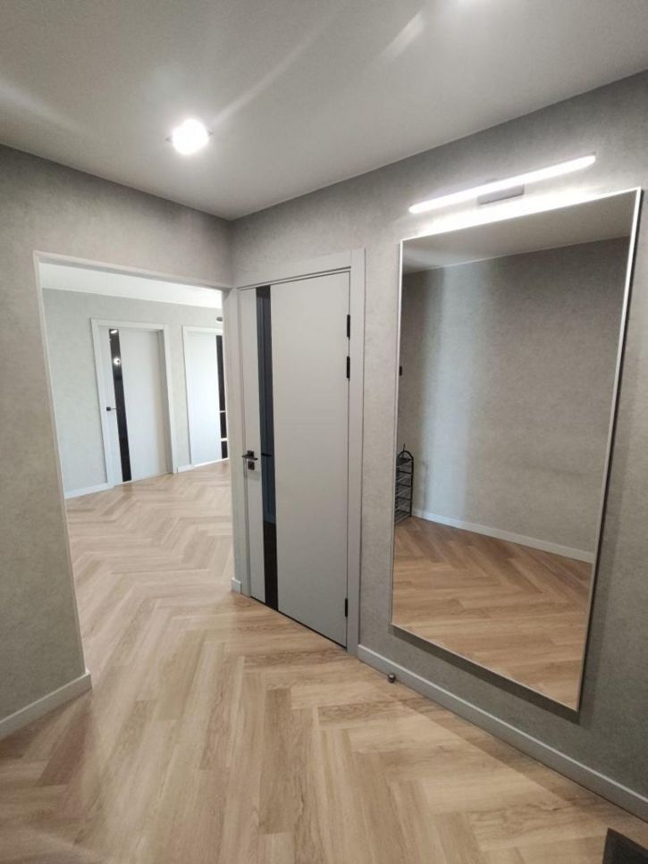 3-комн квартира Свердлова пр-кт, 84а