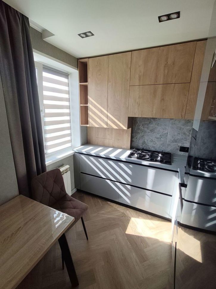 3-комн квартира Свердлова пр-кт, 84а