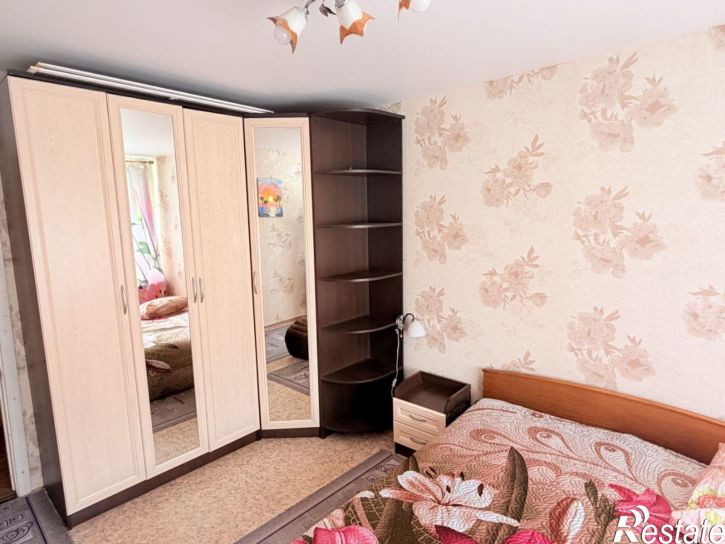 2-комн квартира проспект Свердлова, 76А,  д. 76А