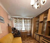 1-комн, 30кв м, этаж 1/3 улица Пожарского, 25