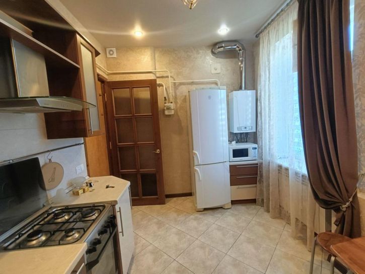 3-комн квартира Маяковского ул, 12