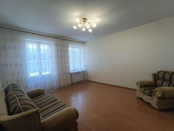 3-комн квартира Маяковского ул, 12