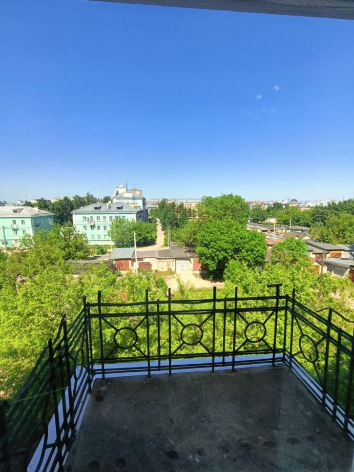 3-комн квартира Маяковского ул, 12