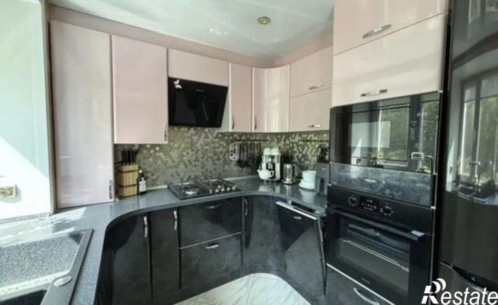 4-комн квартира улица Терешковой, 26,  д. 26