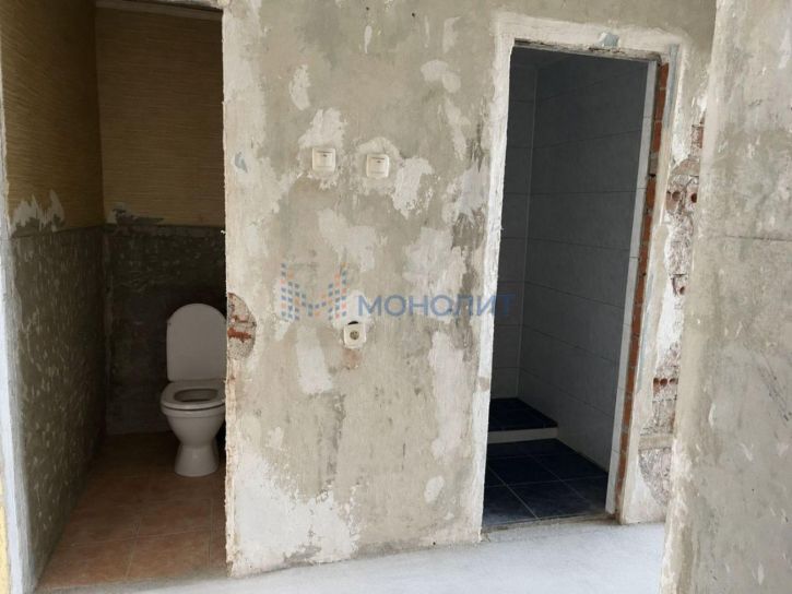 5-комн квартира Попова ул, 36