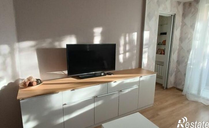 2-комн квартира улица Сухаренко, 11,  д. 11