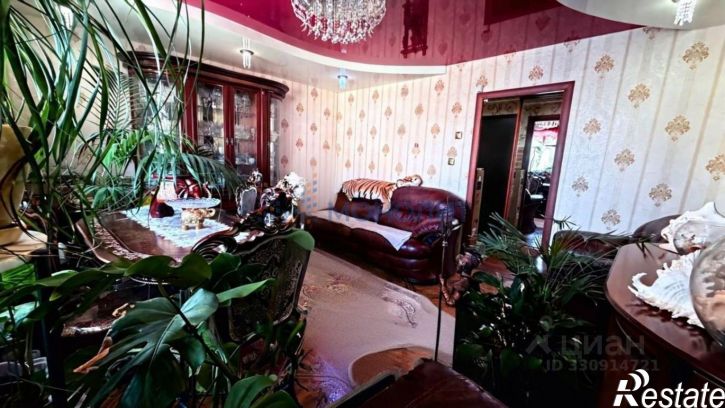 4-комн квартира пр-кт Циолковского, 72,  д. 72