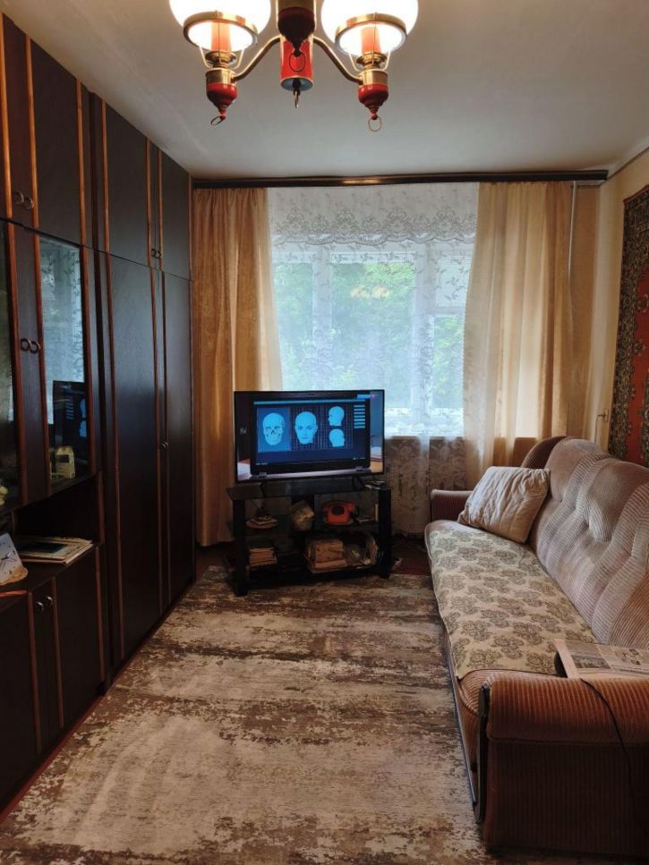 2-комн квартира Ватутина ул, 26