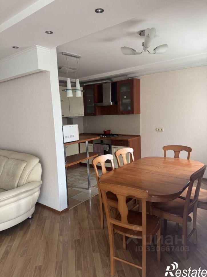 3-комн квартира ул Петрищева, 27В,  д. 27В