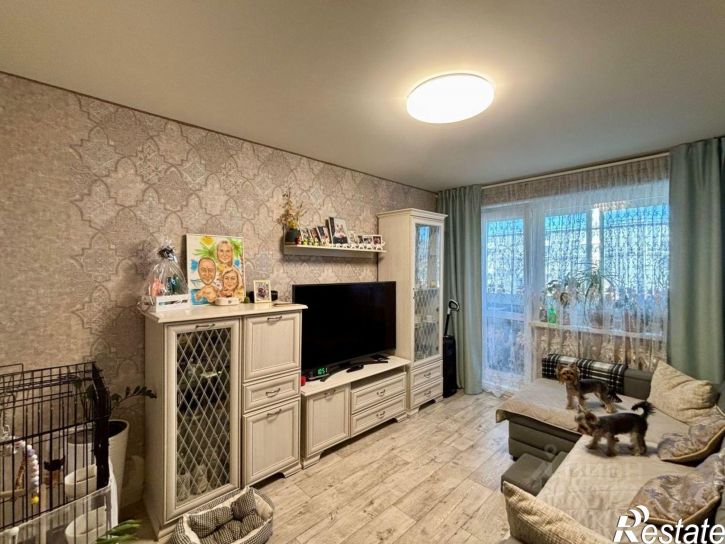 3-комн квартира пр-кт Циолковского, 37,  д. 37