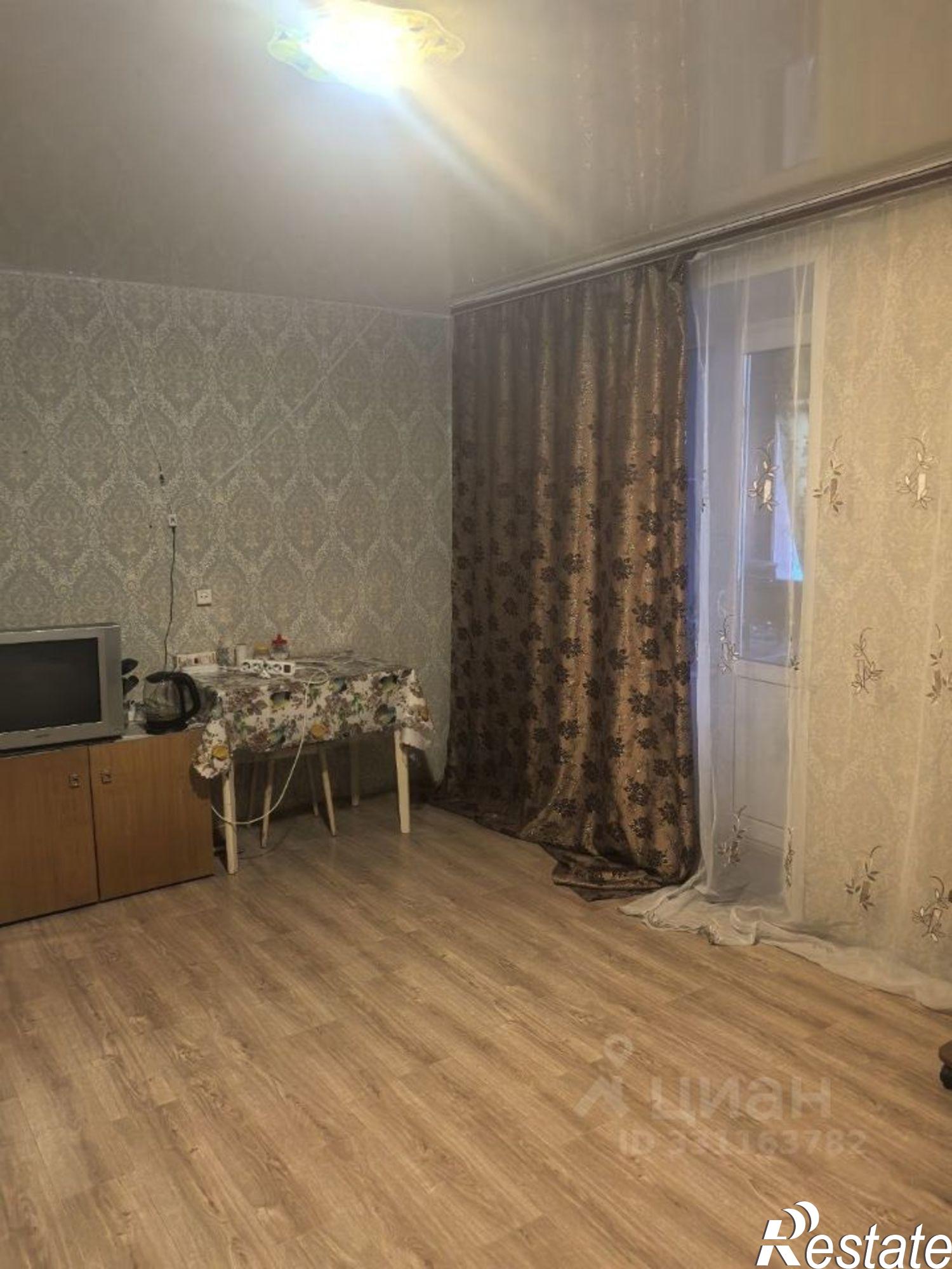 Сдать комнату за 10 000 рублей на ул Самохвалова, 13