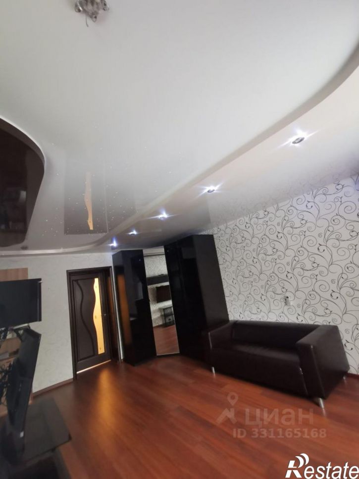2-комн квартира улица Попова, 32,  д. 32